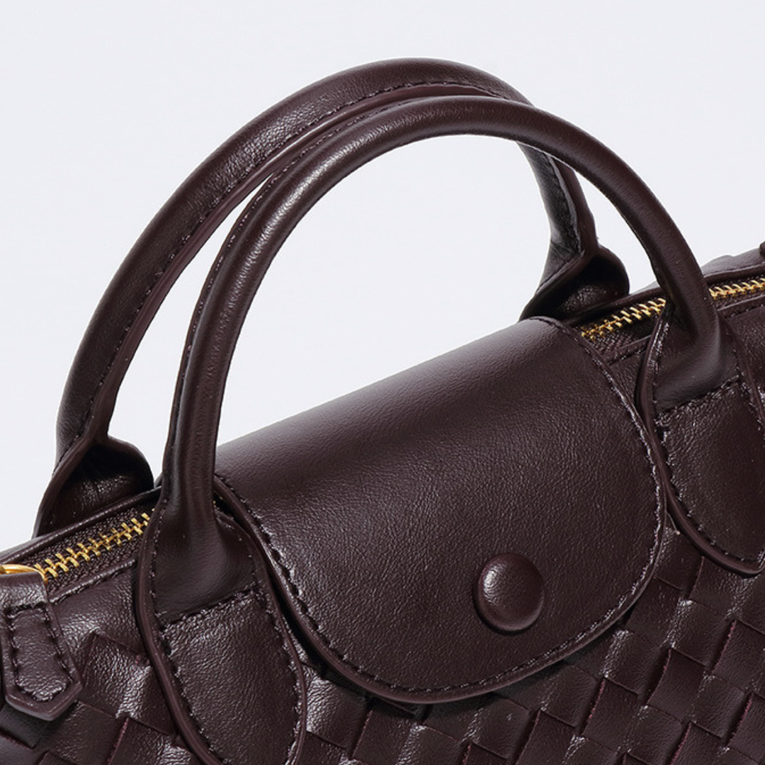 Palais Élégance Handbag