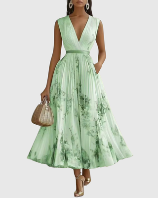 Rivella - Elegant Pleated Maxi Dress