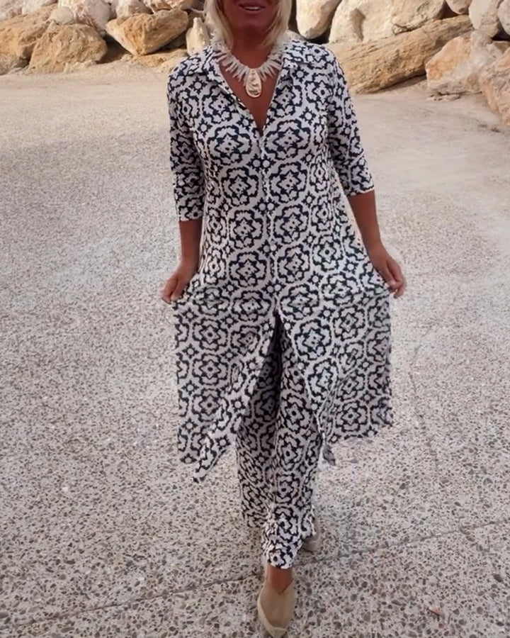 Livia - Vintage Printed Set with Lapels and Buttons