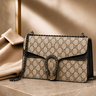 Élégance de Minuit Handbag
