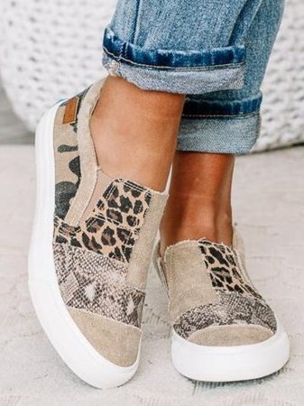 Yana - Stylish Slip-On Shoes Designed for Comfort and Pain Relief