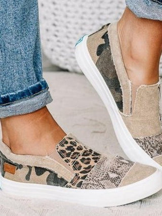 Yana - Stylish Slip-On Shoes Designed for Comfort and Pain Relief