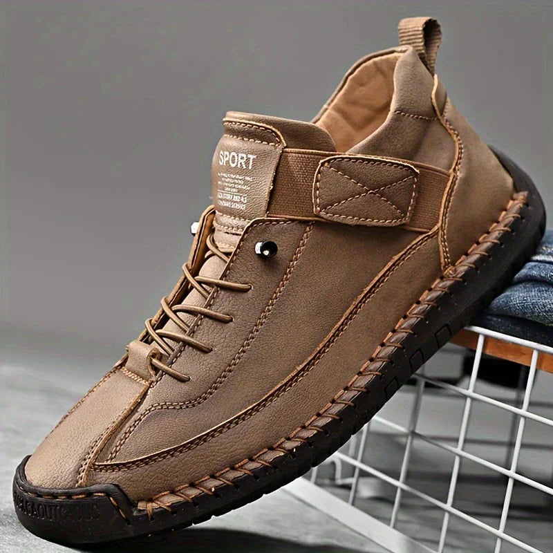 Chrysoline - Cozy and Supportive Sneakers