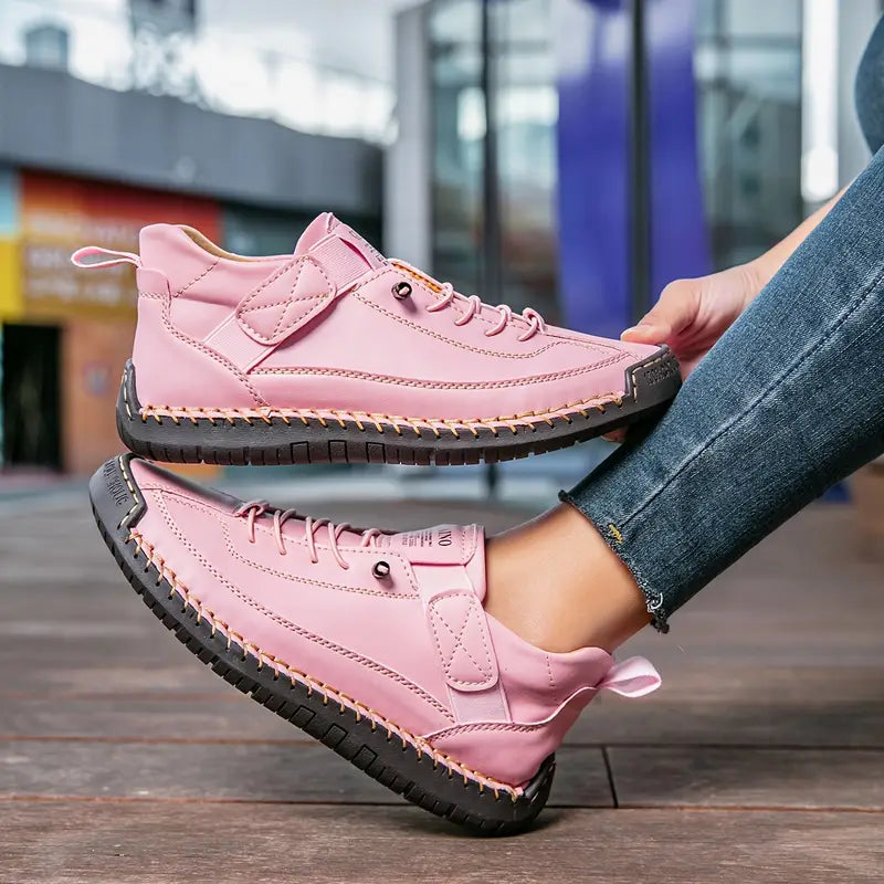 Chrysoline - Cozy and Supportive Sneakers